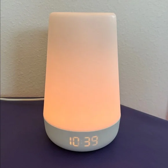 Kids Hatch Night Light with White Noise - Picture 2 of 6